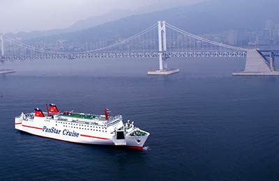 Vertaa ja varaa Panstar Cruise Line lippuja Osaka ja Busan AFerryn kanssa!